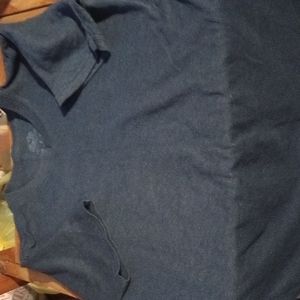 Bundle 3 For $15.                 6/7 dk blue short sleeve T-shirt